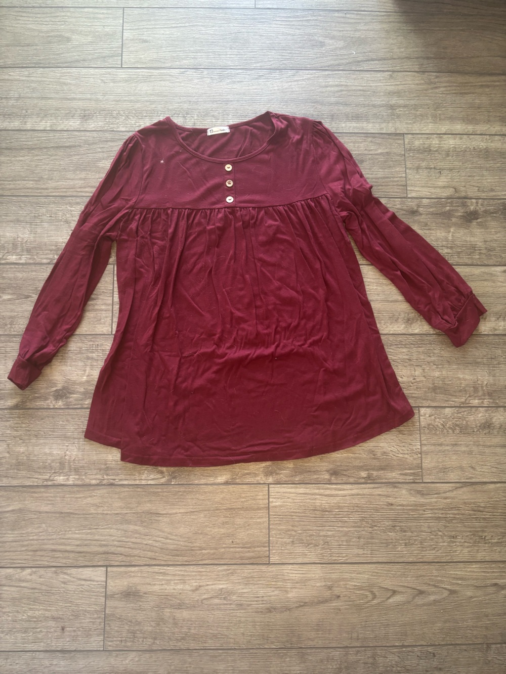 Women’s Burgundy Long-Sleeve Henley Tunic Top